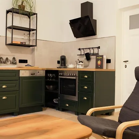 Magnolia Apartment